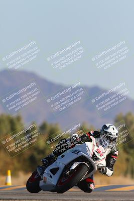 media/Jan-18-2024-Racers Edge (Thu) [[008952c709]]/B Group/Session 4 (Turn 7)/